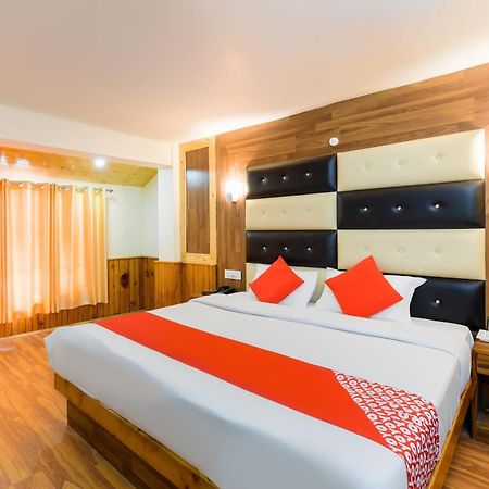Oyo 46485 Hotel Vijayant 马拉里 外观 照片