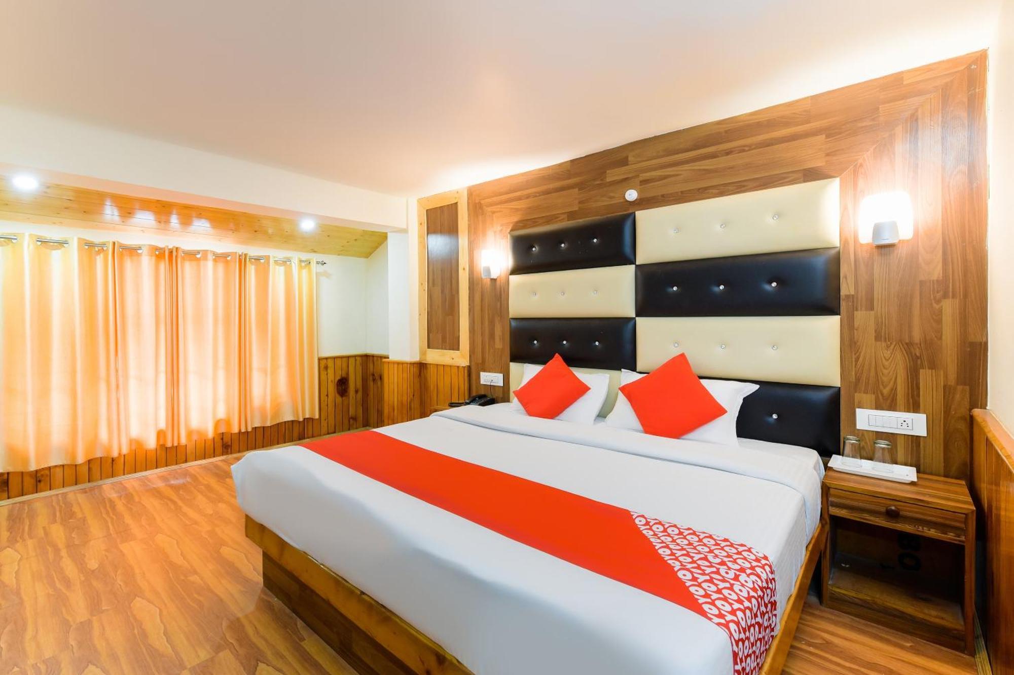 Oyo 46485 Hotel Vijayant 马拉里 外观 照片
