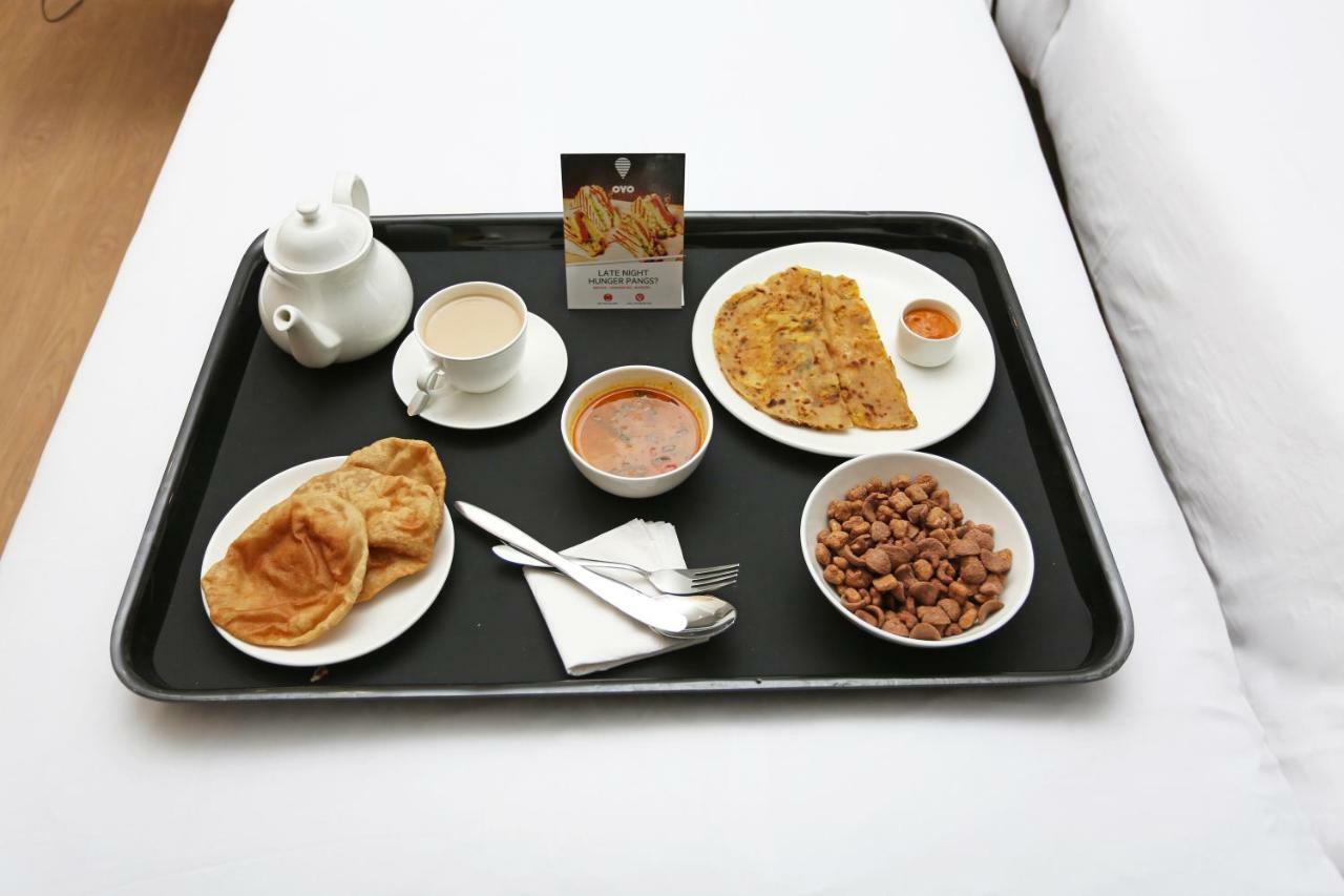 Oyo 46485 Hotel Vijayant 马拉里 外观 照片