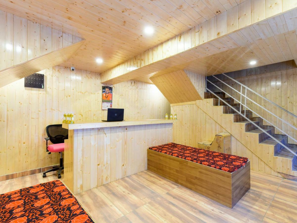 Oyo 46485 Hotel Vijayant 马拉里 外观 照片